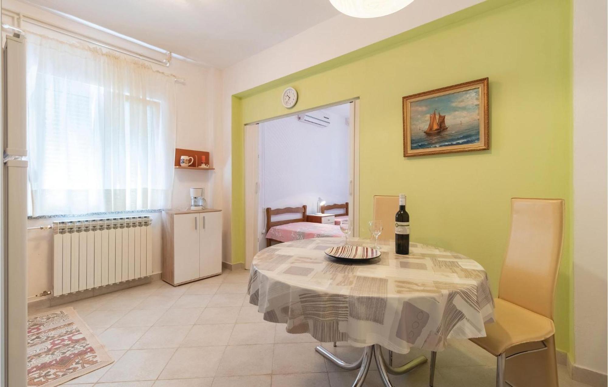 Nice Apartment In Zadar With Kitchen Ngoại thất bức ảnh