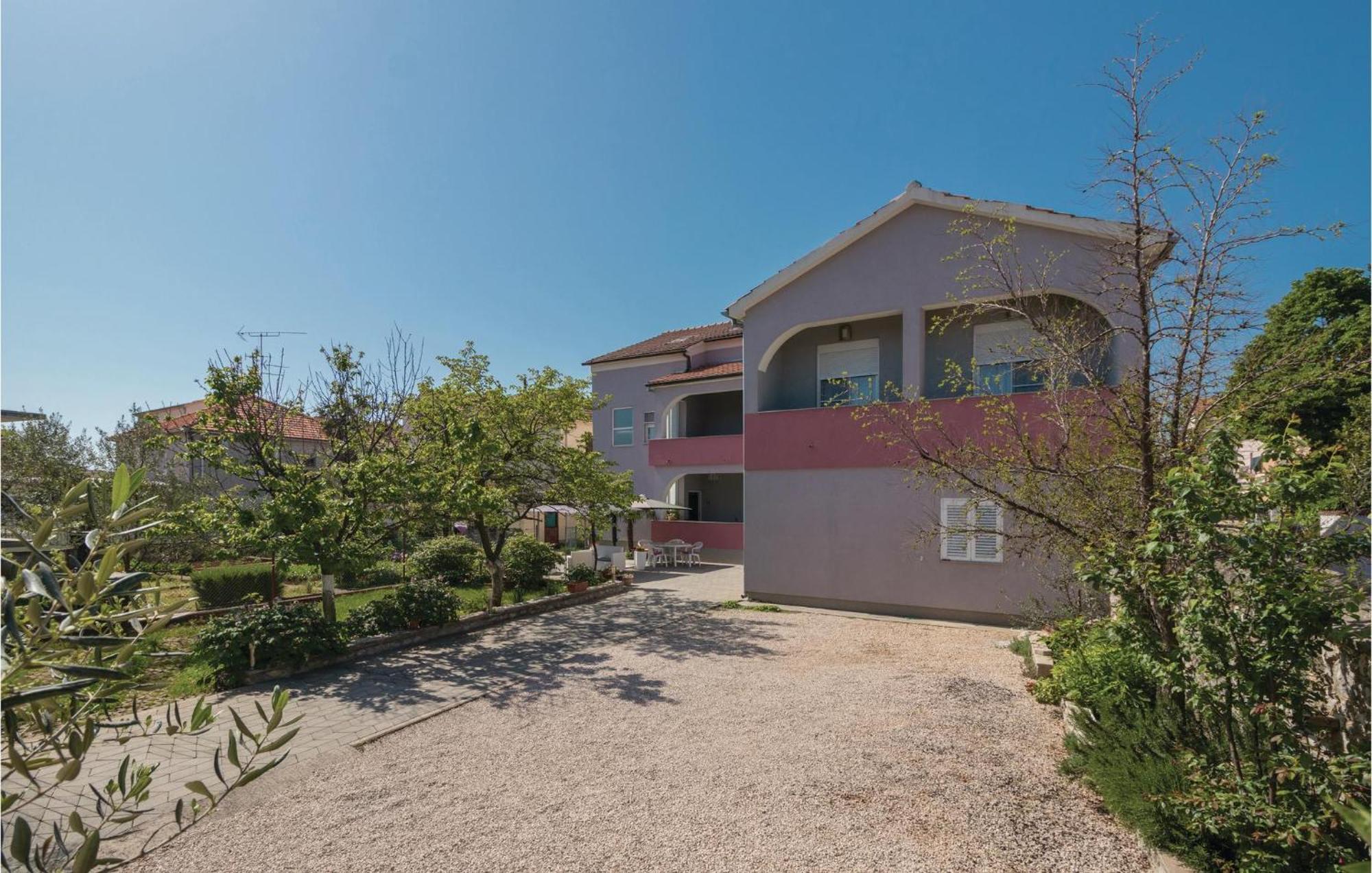 Nice Apartment In Zadar With Kitchen Ngoại thất bức ảnh